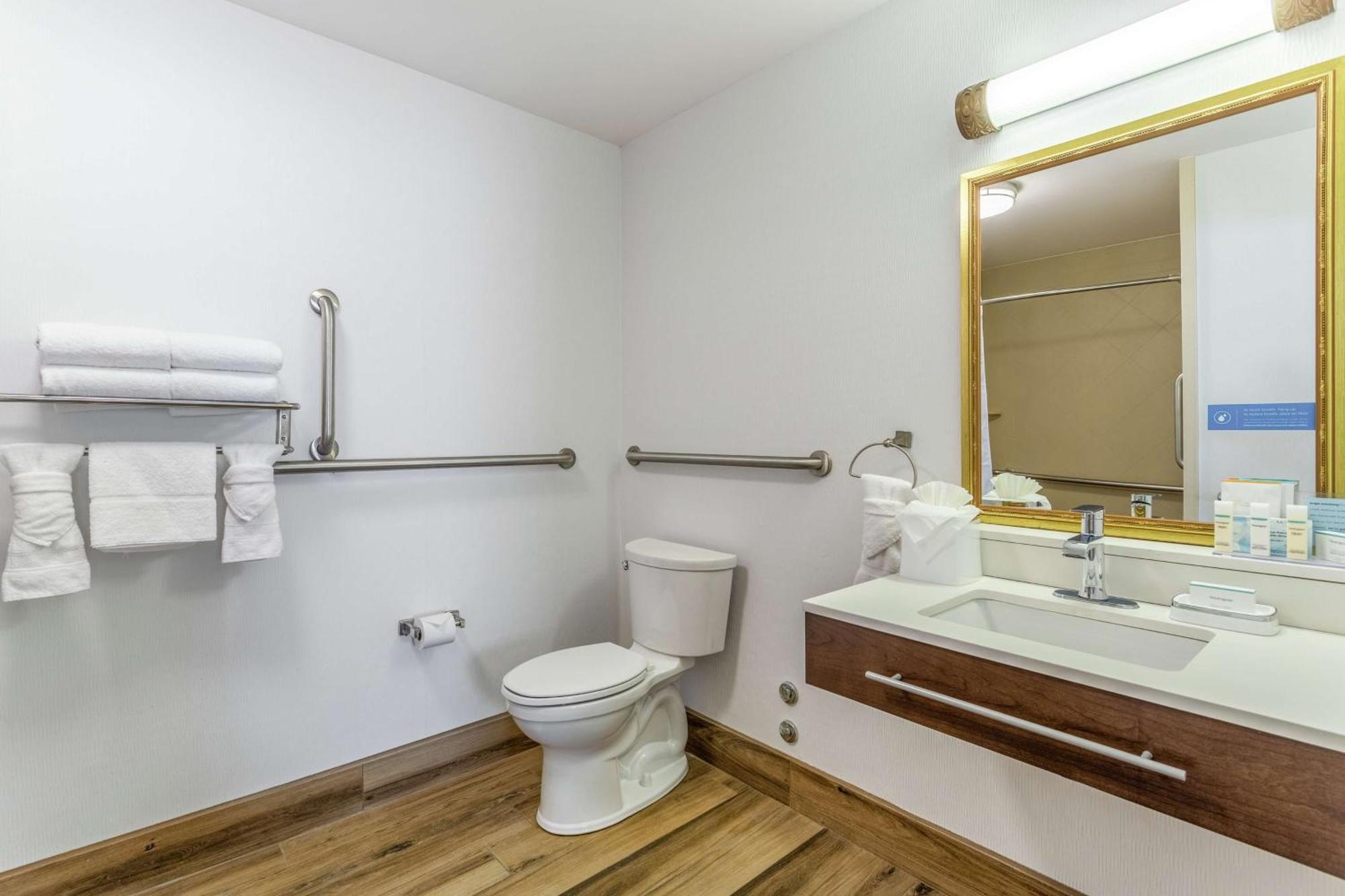Hampton Inn & Suites Chicago - Libertyville Εξωτερικό φωτογραφία